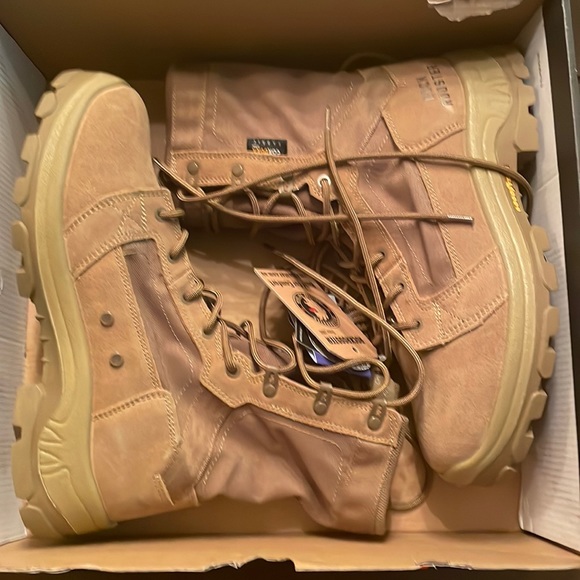 rockrooster Other - new in box  rockrooster tactical boot